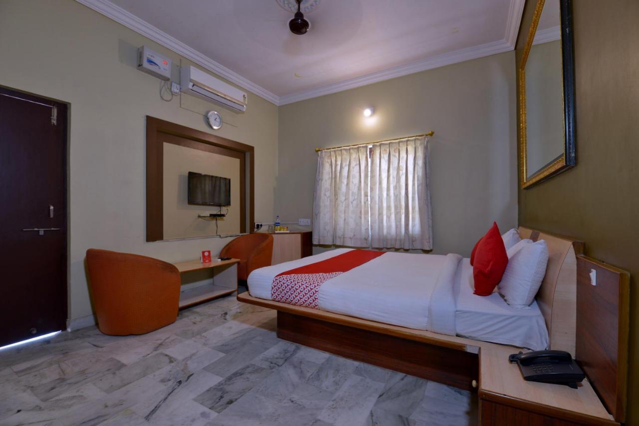 Oyo 10499 Hotel Shiv Shakti Kivarli Room photo