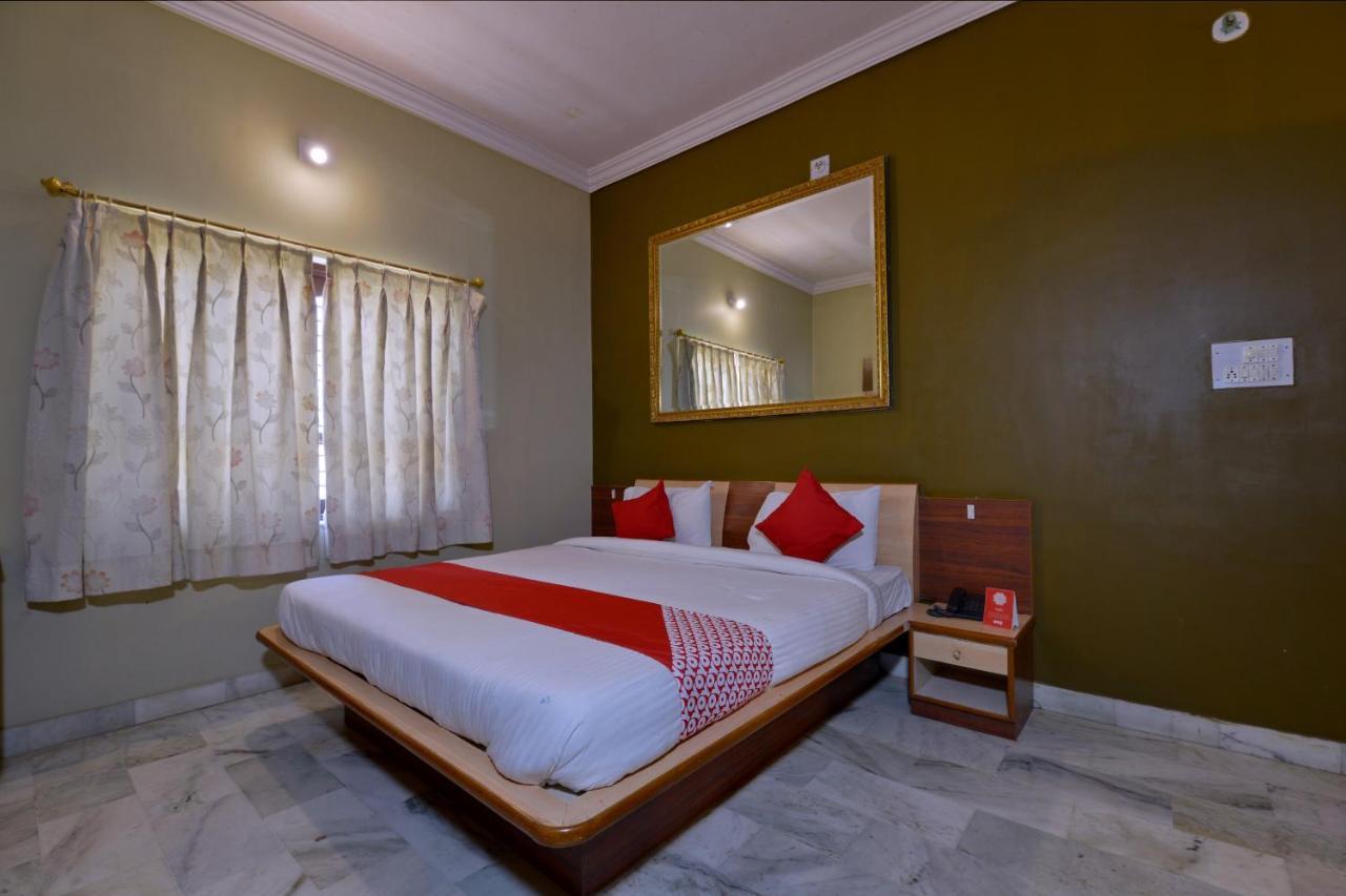 Oyo 10499 Hotel Shiv Shakti Kivarli Exterior photo